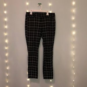 2 Pairs of Mid Rise Pixie Pants